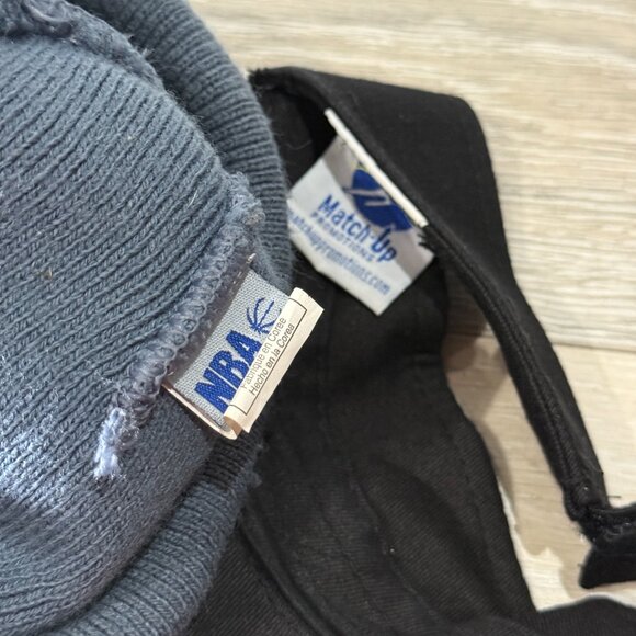 2 PCS VTG NBA Charlotte Bobcats Black Visor and Gray Beanie - Picture 4 of 4